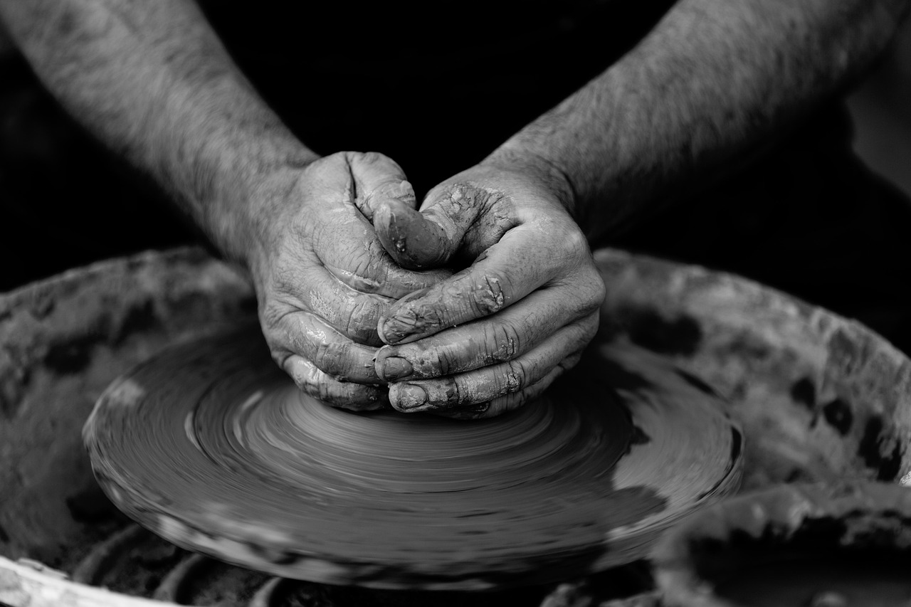 art, pottery, clay, craft, hands, man, person, artist, handicrafts, monochrome, black and white, pottery, pottery, pottery, pottery, pottery, clay, clay, craft, artist